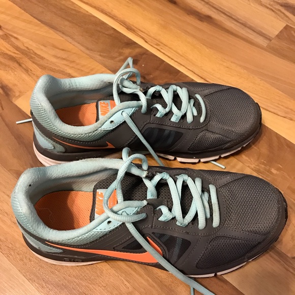 Shoes - Picture 2 of 2